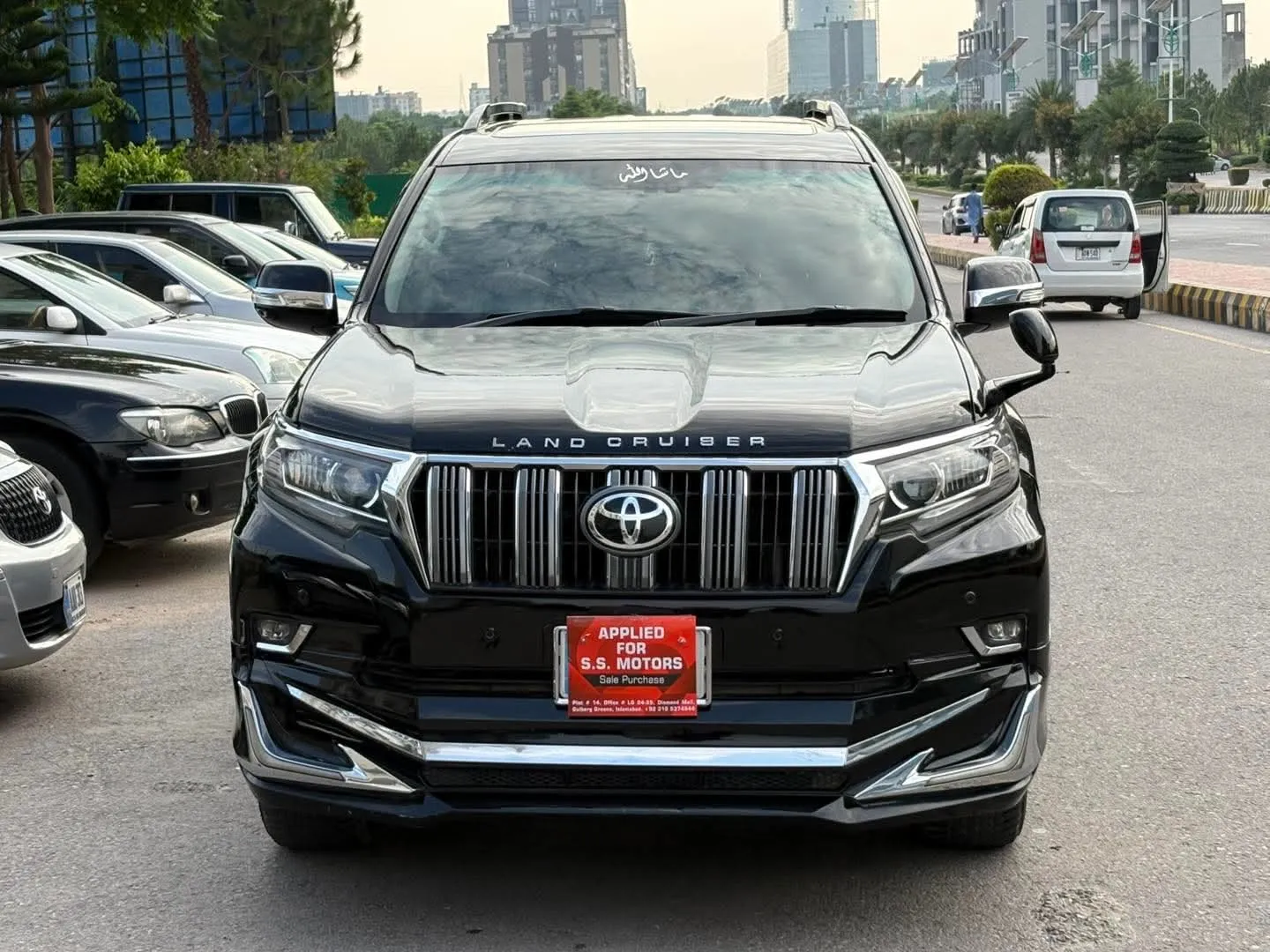 TOYOTA PRADO